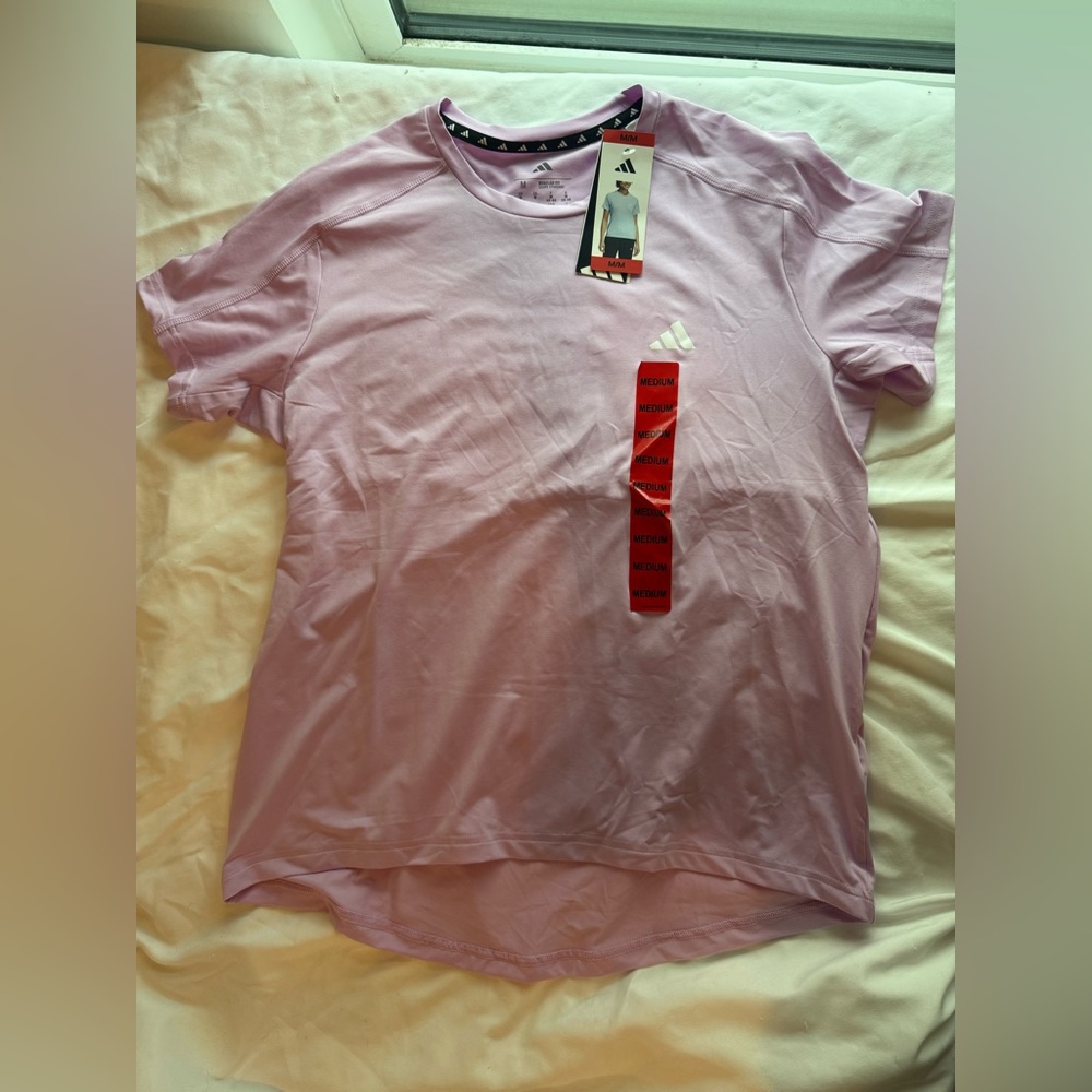 New Adidas Regularc Fit T-Shirt Medium Lavender